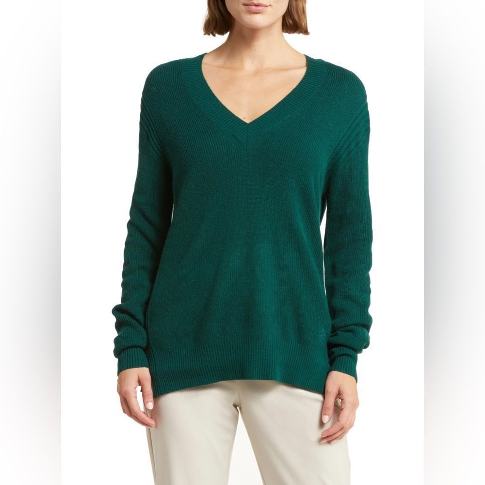 Ted Baker London V-Neck Wool Blend Sweater